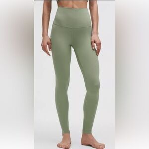Lululemon‎ High-Waisted Green Leggings Size 4